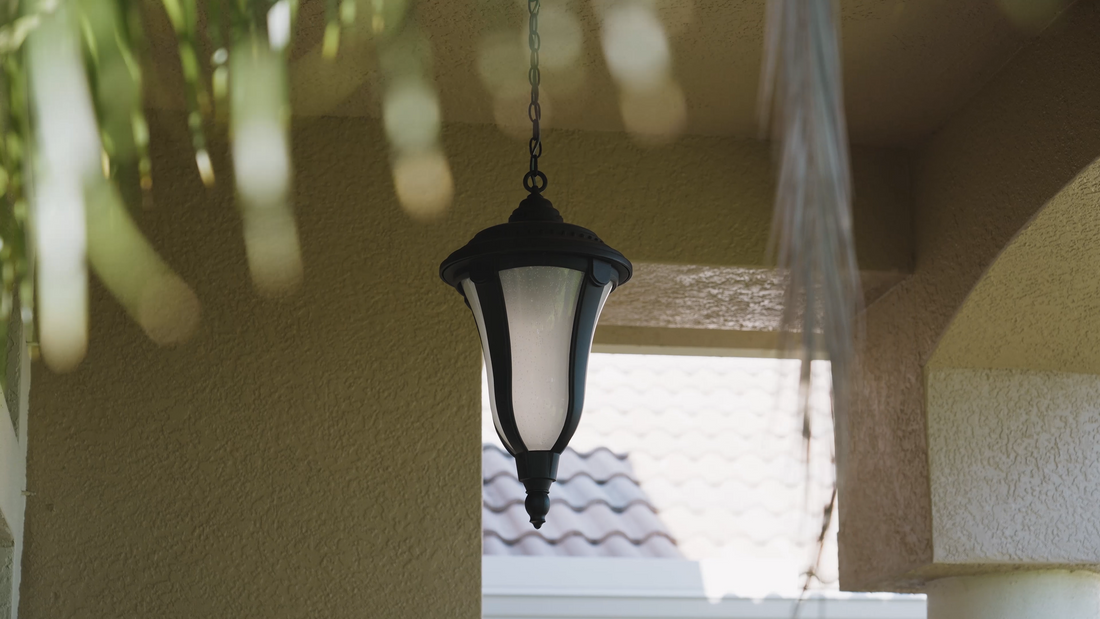 Munich - Montage au plafond avec chaine fond fermé format moyen - 24255