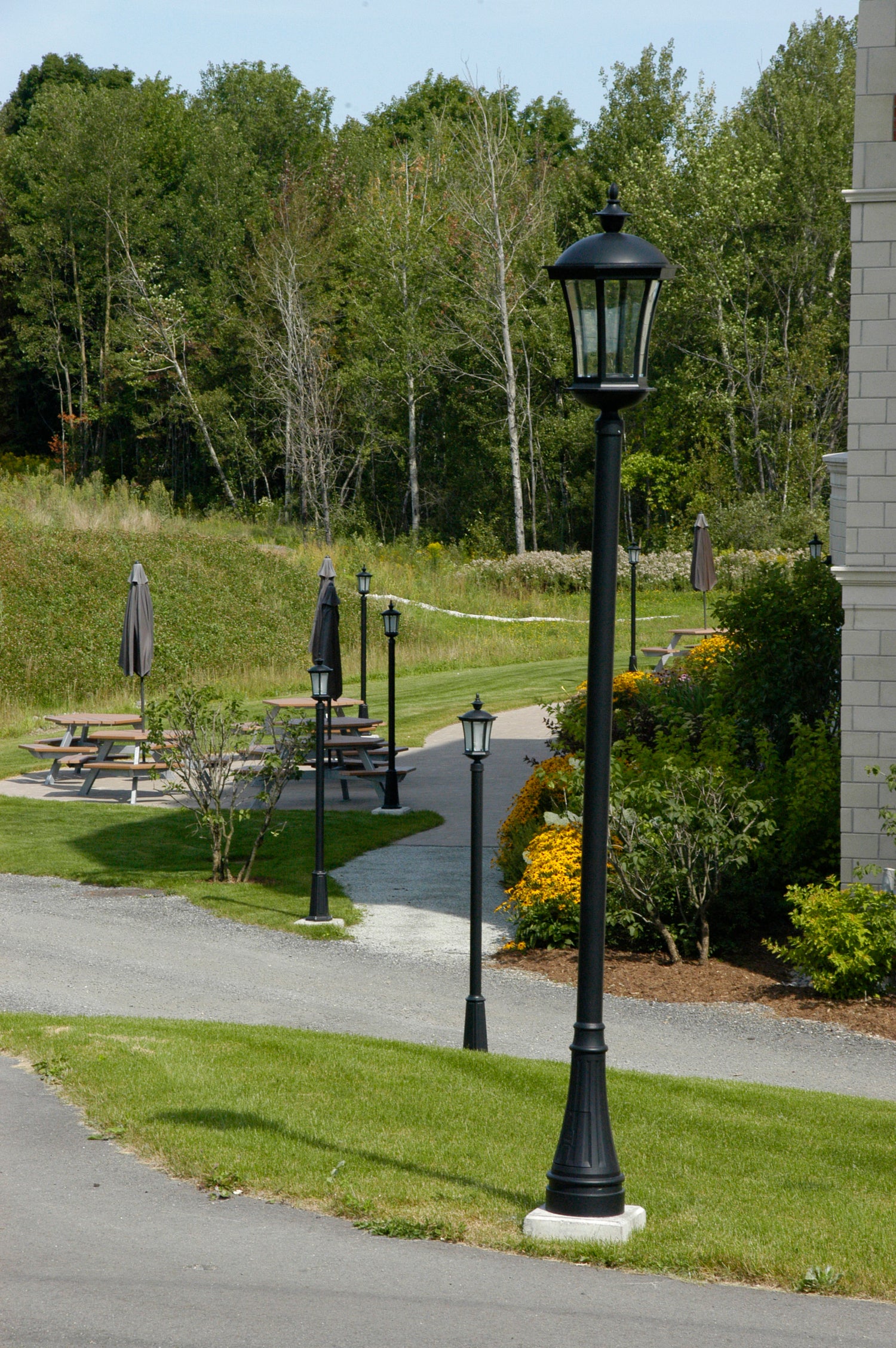 Commercial - Westminster - Poteau [WE10]