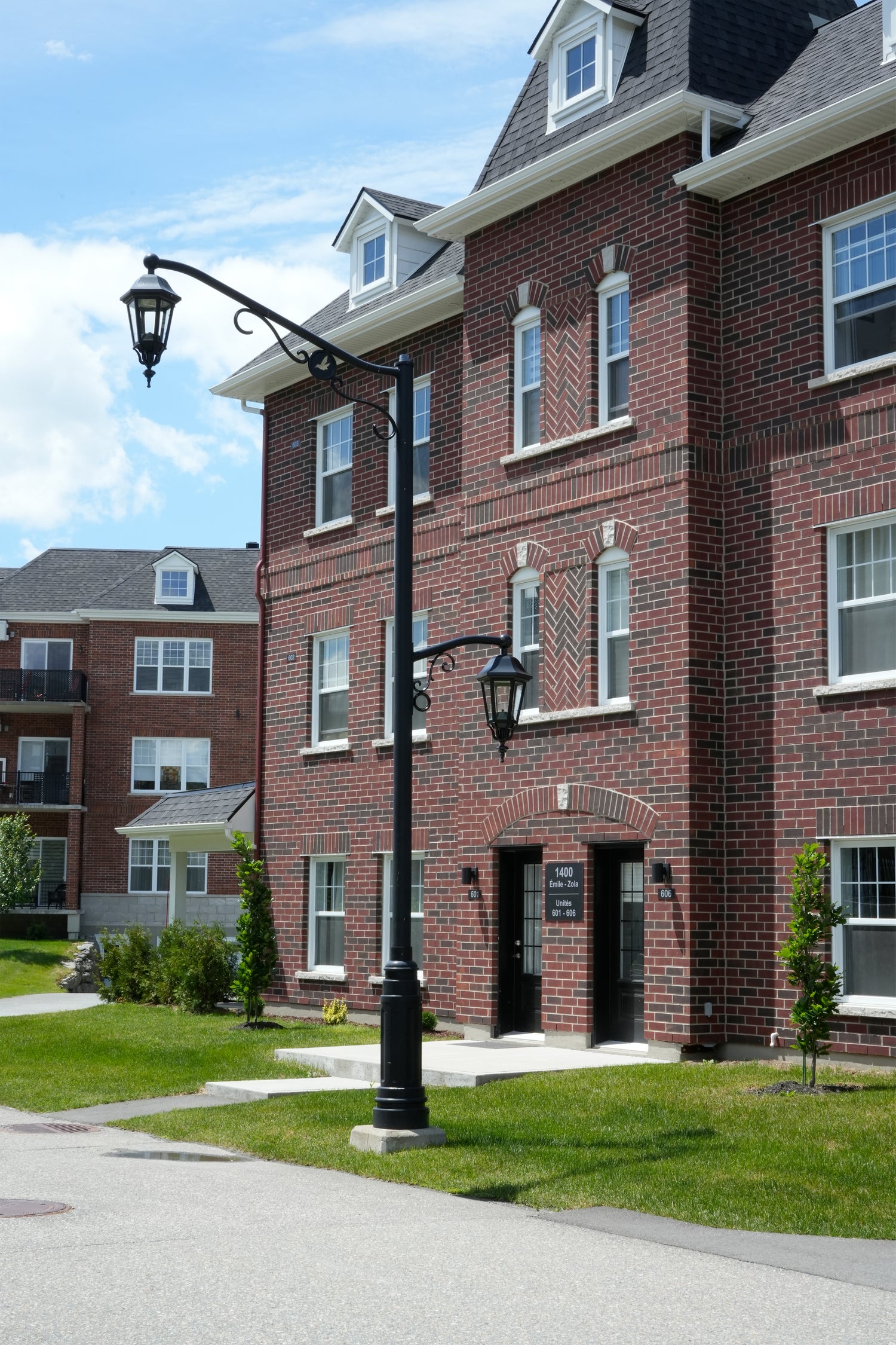 Commercial - Florence - Poteau [FL10]