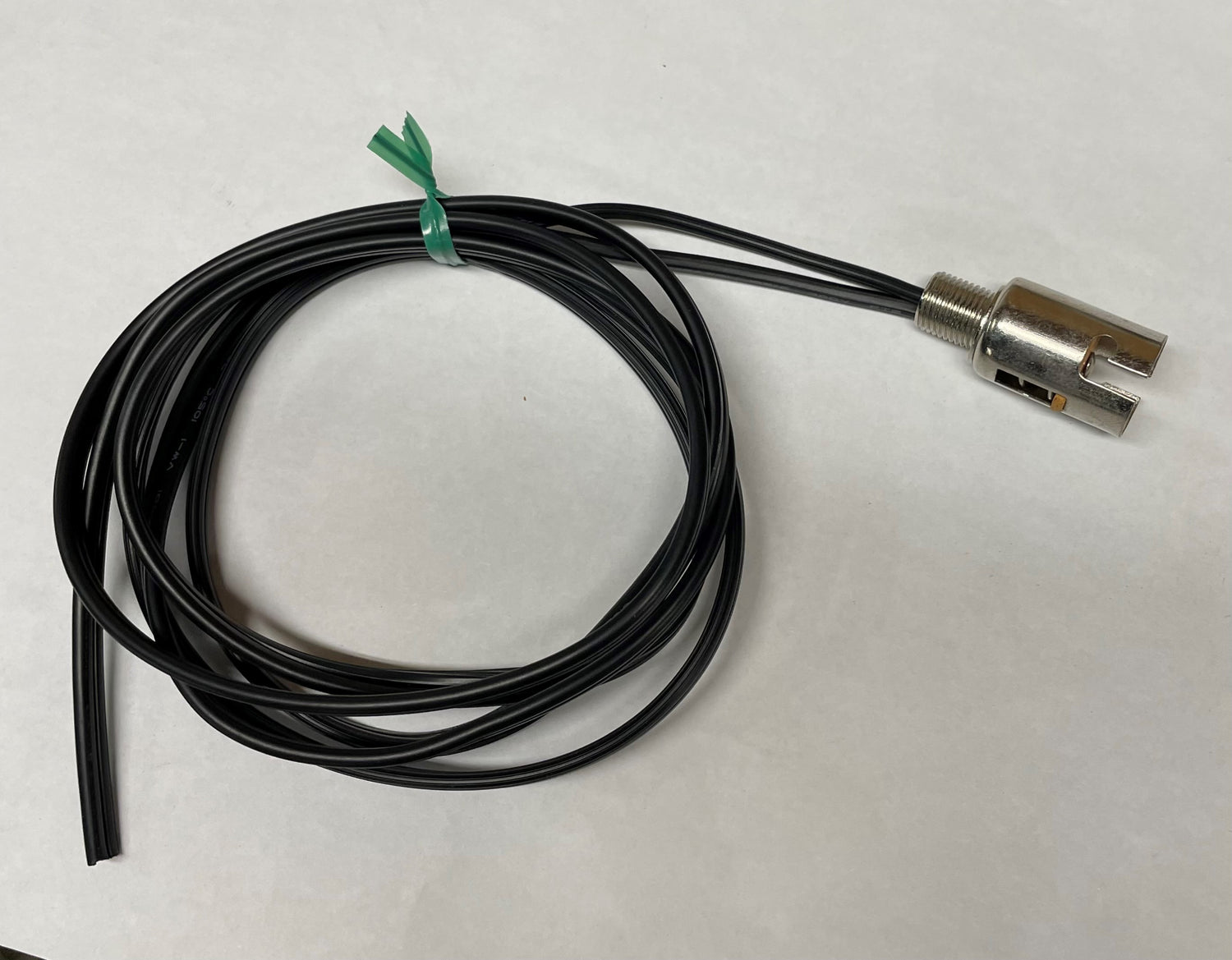 Garden lighting replacement socket