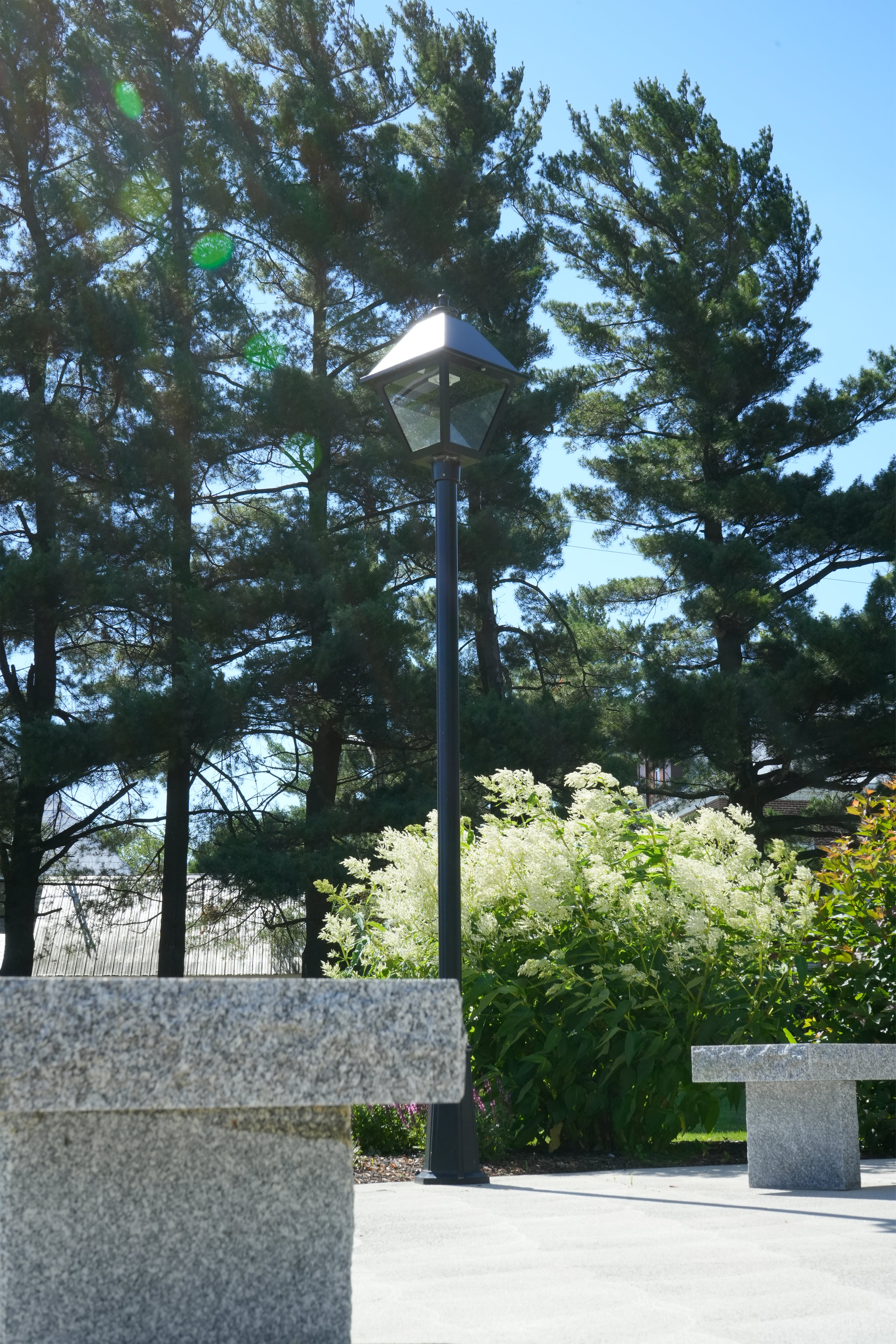 Commercial - Vimont VT - Poteau [VT10]